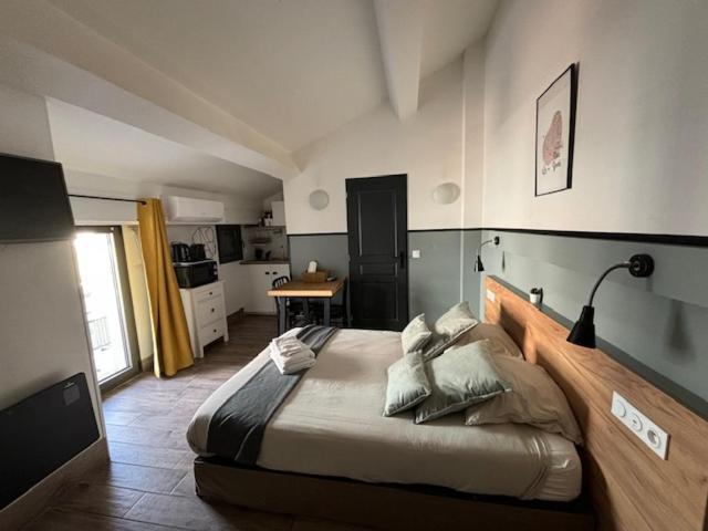 آيكس أومبروفينس Casa Hotel المظهر الخارجي الصورة